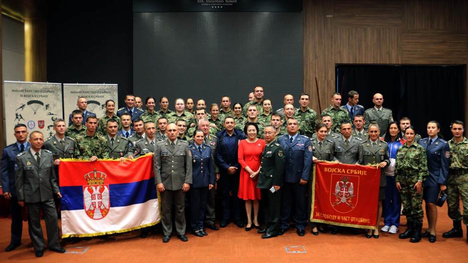 Predstavljena sportska jedinica Vojske Srbije, putuje na igre u Kinu 1