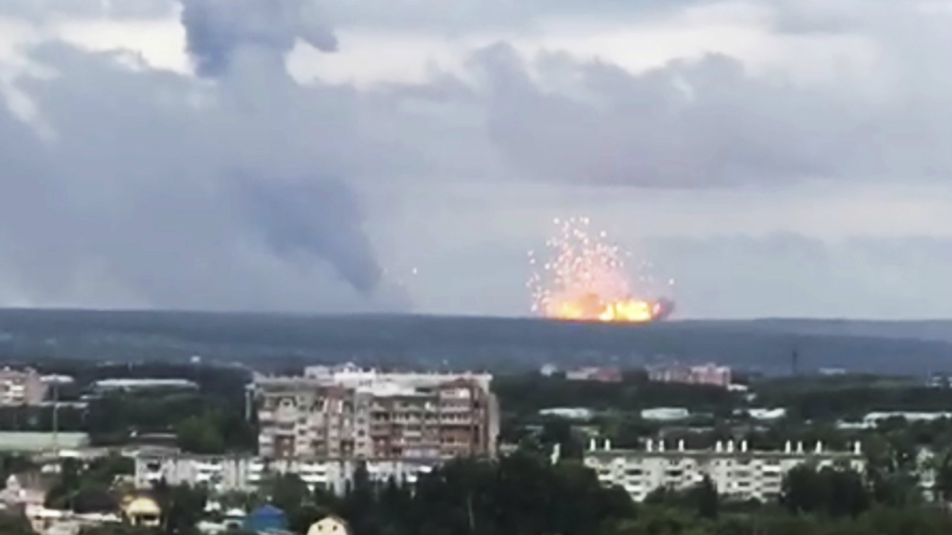 U eksploziji u vojnom depou u Sibiru 12 osoba povređeno, jedna nestala 1
