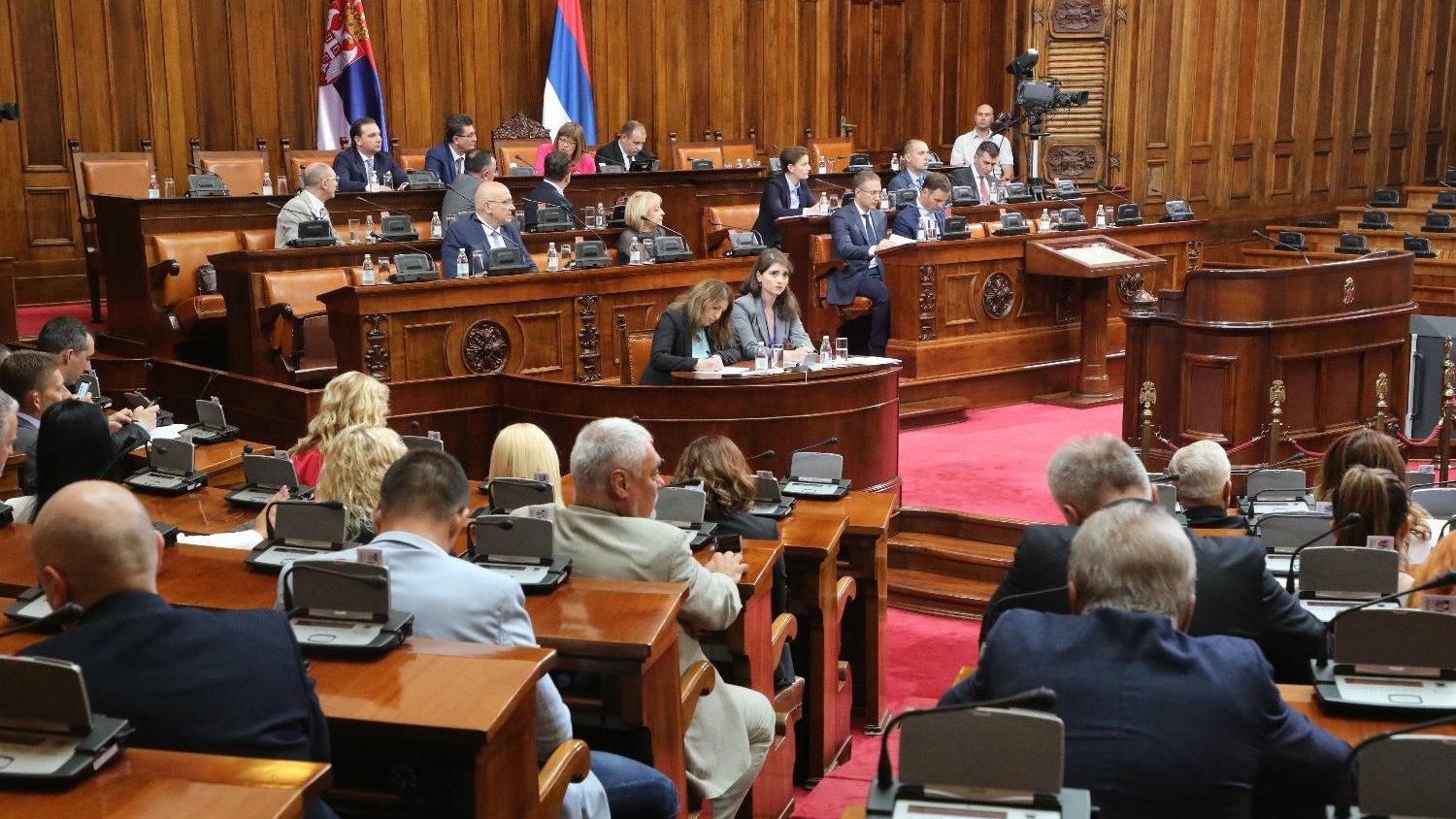 Macura pozvala Vučića da ne potpiše Zakon o nestalnim bebama 1