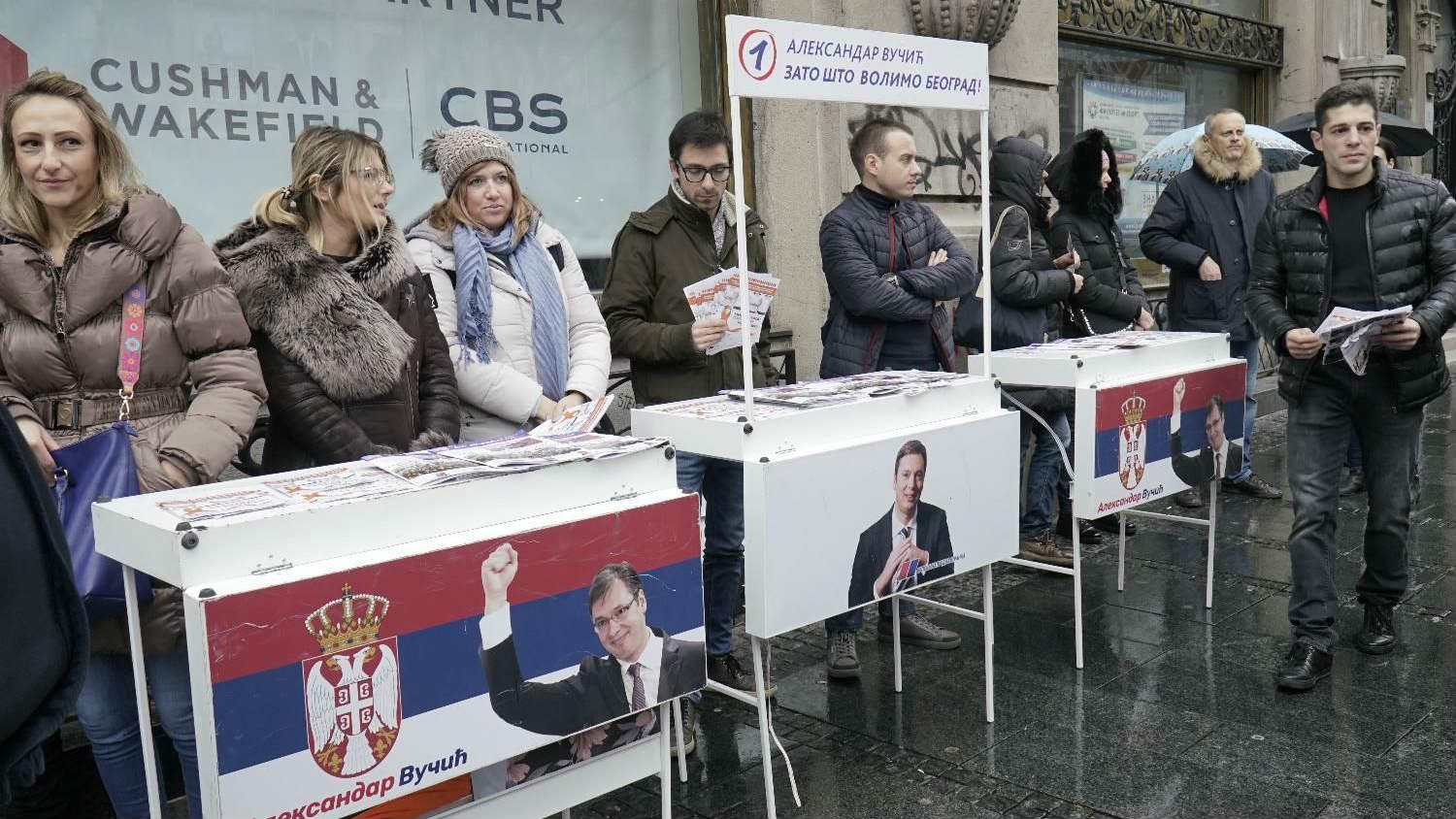 Vlada sebe isključila iz kampanje da bi je vodio Vučić 1