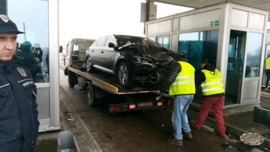 Vučić mogao da svrati, ali je samo prošao 1