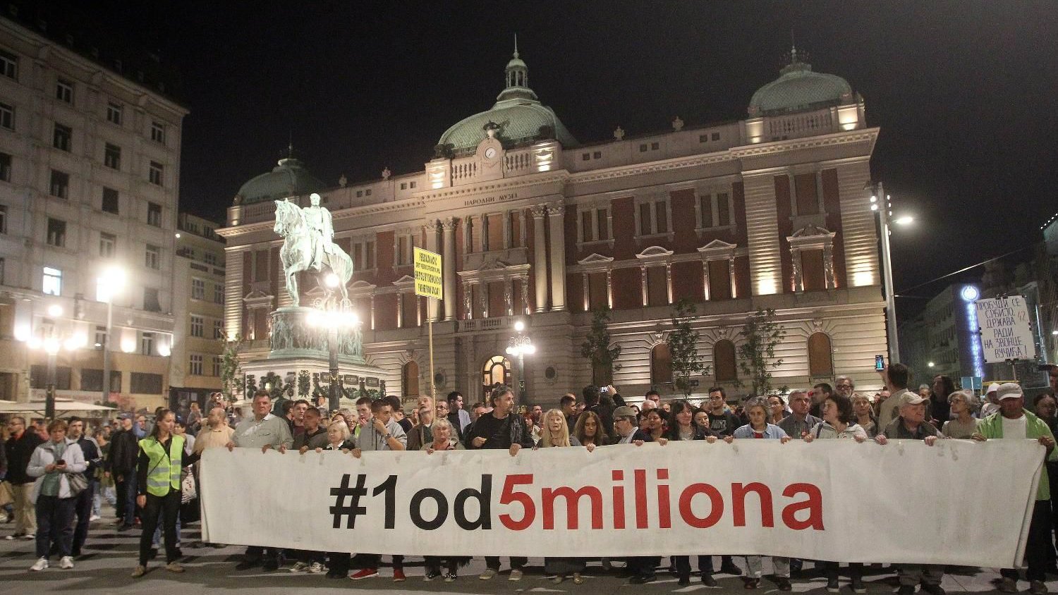 Završen 42. protest "1 od 5 miliona" čitanjem pisma profesora Raše Karapandže 1