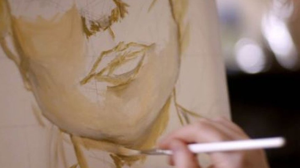 Lien voli da crta i slika