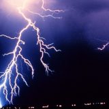 Avion, auto, voz: Gde ste najbezbedniji od munja i gromova 5