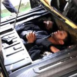 U kombiju i po 33 osobe, a zarade po nekoliko hiljada dolara po turi 5