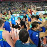 "Mala" zemlja igra kao velika 2