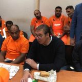 Vučić noćas obišao radnike gradske čistoće i saobraćajnu patrolu u Beogradu 2