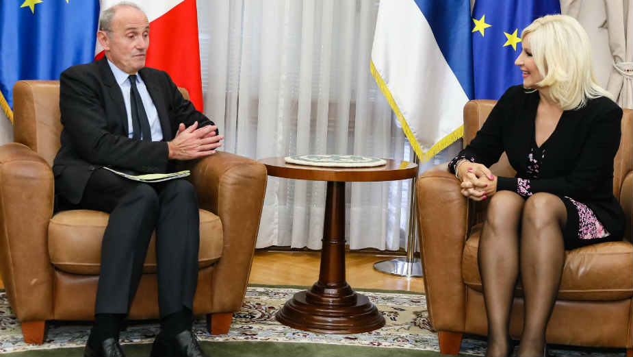 "Francuske kompanije daće maksimum u realizaciji projekata u Srbiji" 1