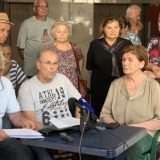 Šesti dan štrajka glađu stanara hotela Bristol; Božović: Ministarstvo se igra sa životima 4