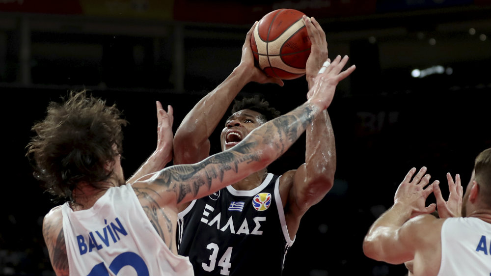 Grci pobedili Češku, ali nedovoljno za četvrfinale 1