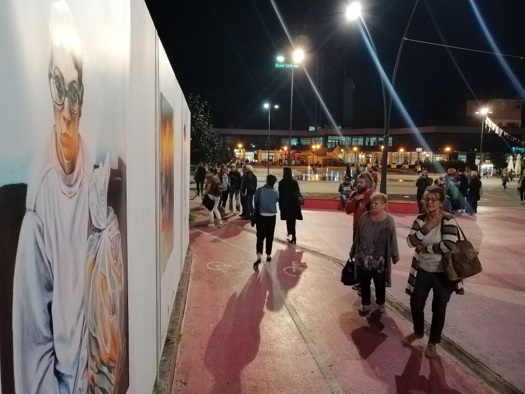 U Šapcu otvorena izložba "Umetnice" (FOTO) 3 U Šapcu otvorena izložba "Umetnice" (FOTO) 3