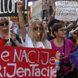 Prva Parada ponosa u Sarajevu, okupili se protivnici, stigla podrška iz Srbije (VIDEO) 14