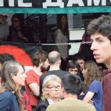 Za krov nad glavom: Komesarijat po treći put u dve godine iseljava izbeglice iz Ustaničke 8