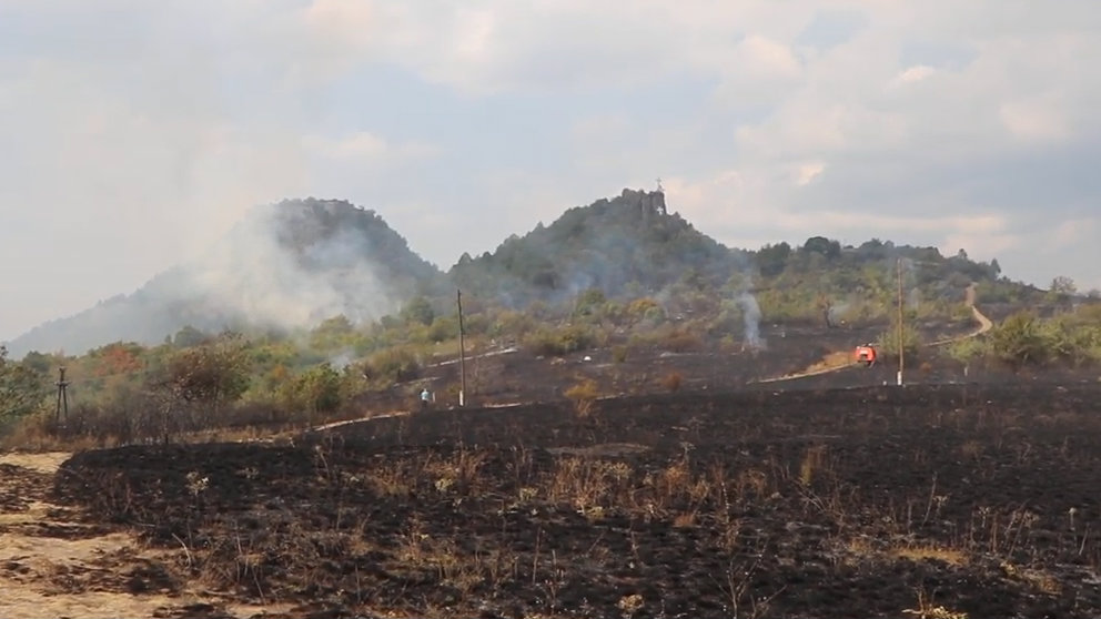 Novi požar na brdu na Malom Zvečanu 1