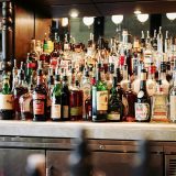 Državne institucije dokupljuju žestoka alkoholna pića jer su količine za ovu godinu popijene 2