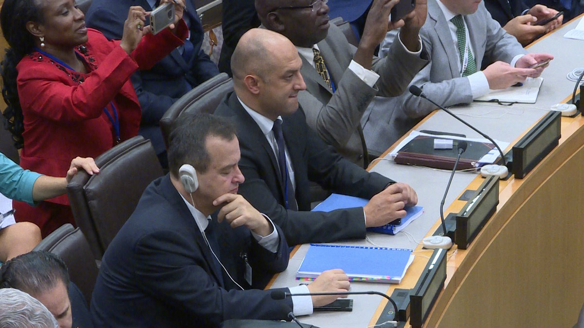 Dačić na skupu o verskim slobodama 1