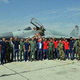 Fudbaleri Crvene zvezde posetili gardiste i vojne pilote 5