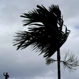 Razorni uragan Dorijan pogodio Bahame, moguća katastrofalna šteta 11