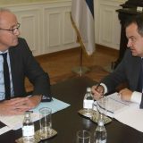 Dačić sa ambasadorom Francuske: Podstrek bilateralnoj saradnji dala poseta Makrona 5