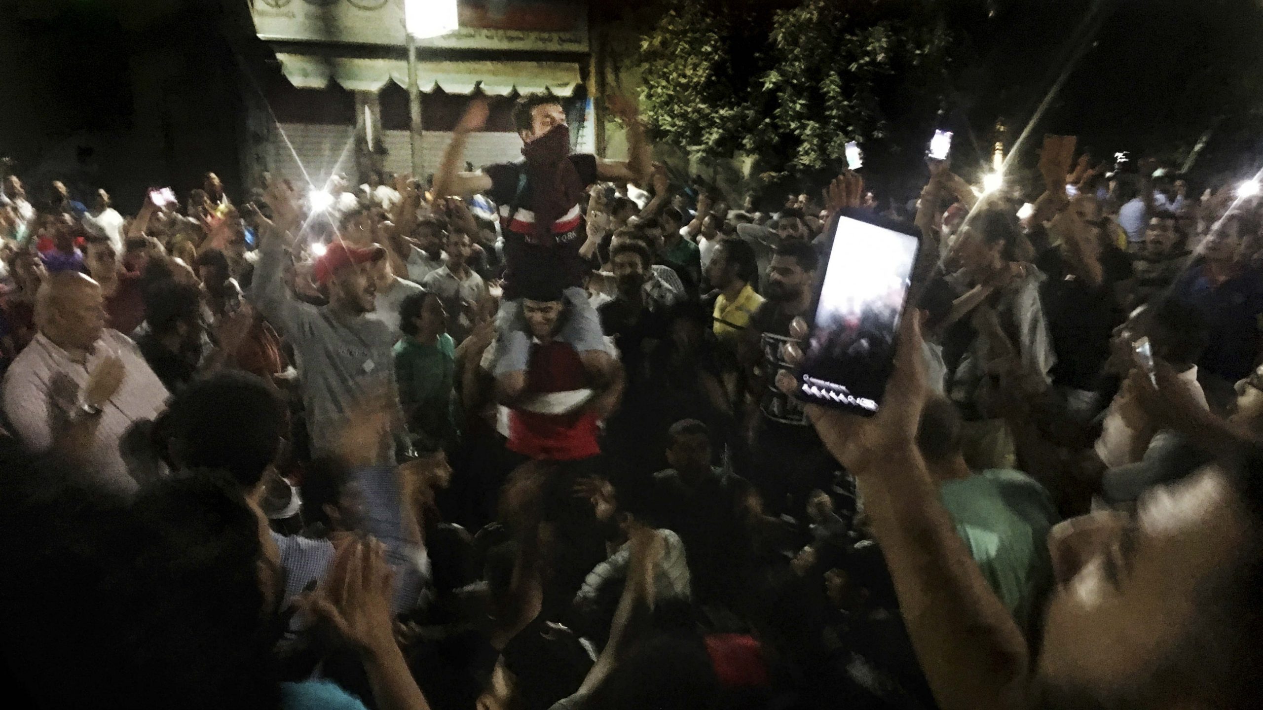 Egipatski aktivisti: Gotovo 2.000 uhapšenih posle protesta 1
