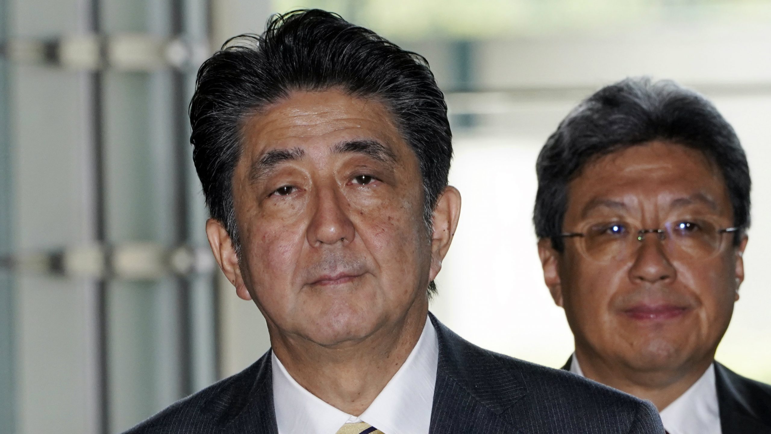 Japanski premijer rekonstruisao vladu da joj osveži imidž 1
