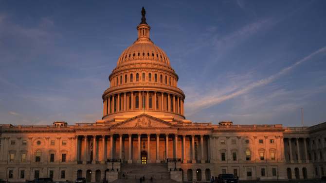 Kongres SAD: Svađa poslanika o smenjivanju Trampa 2