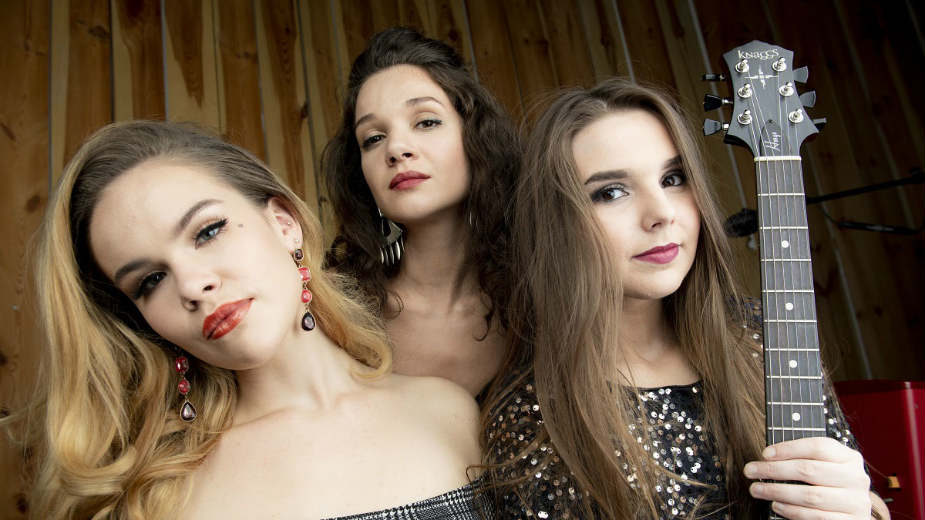 Katarina Pejak: Bluz je opet u modi 1