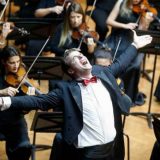 Brutalno moderan duh 6