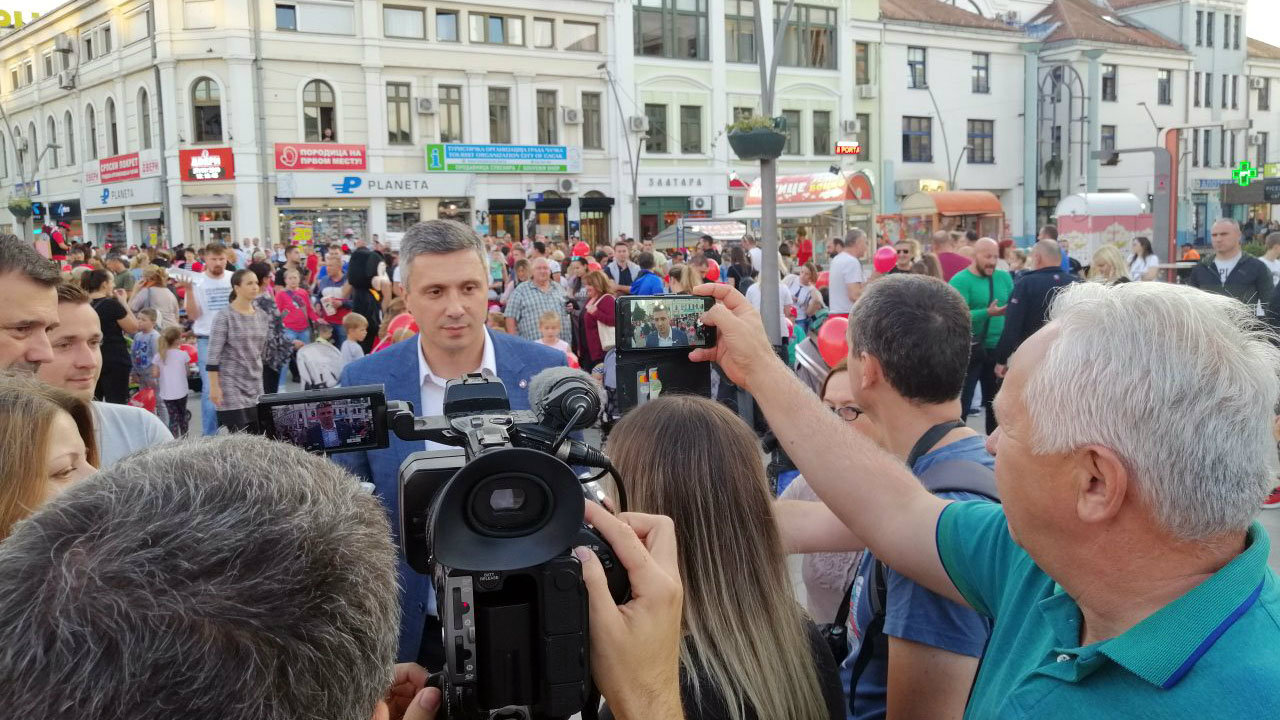 Obradović o "Porodičnoj šetnji": Ne damo gej paradu u Čačku iako je nije ni bilo 1