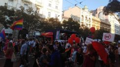Parada ponosa u Beogradu završena žurkom u parku Manjež (FOTO) 4