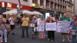 Završen protest "1 od 5 miliona": Nikola Jovanović pozvao okupljene da bojkotuju izbore (FOTO/VIDEO) 3