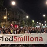 Sutra u Beogradu protest "1 od 5 miliona" posvećen uzbunjivaču Aleksandru Obradoviću 1