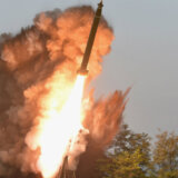 Severna Koreja ispalila više od 200 raketa, Južna Koreja evakuiše ljude 11