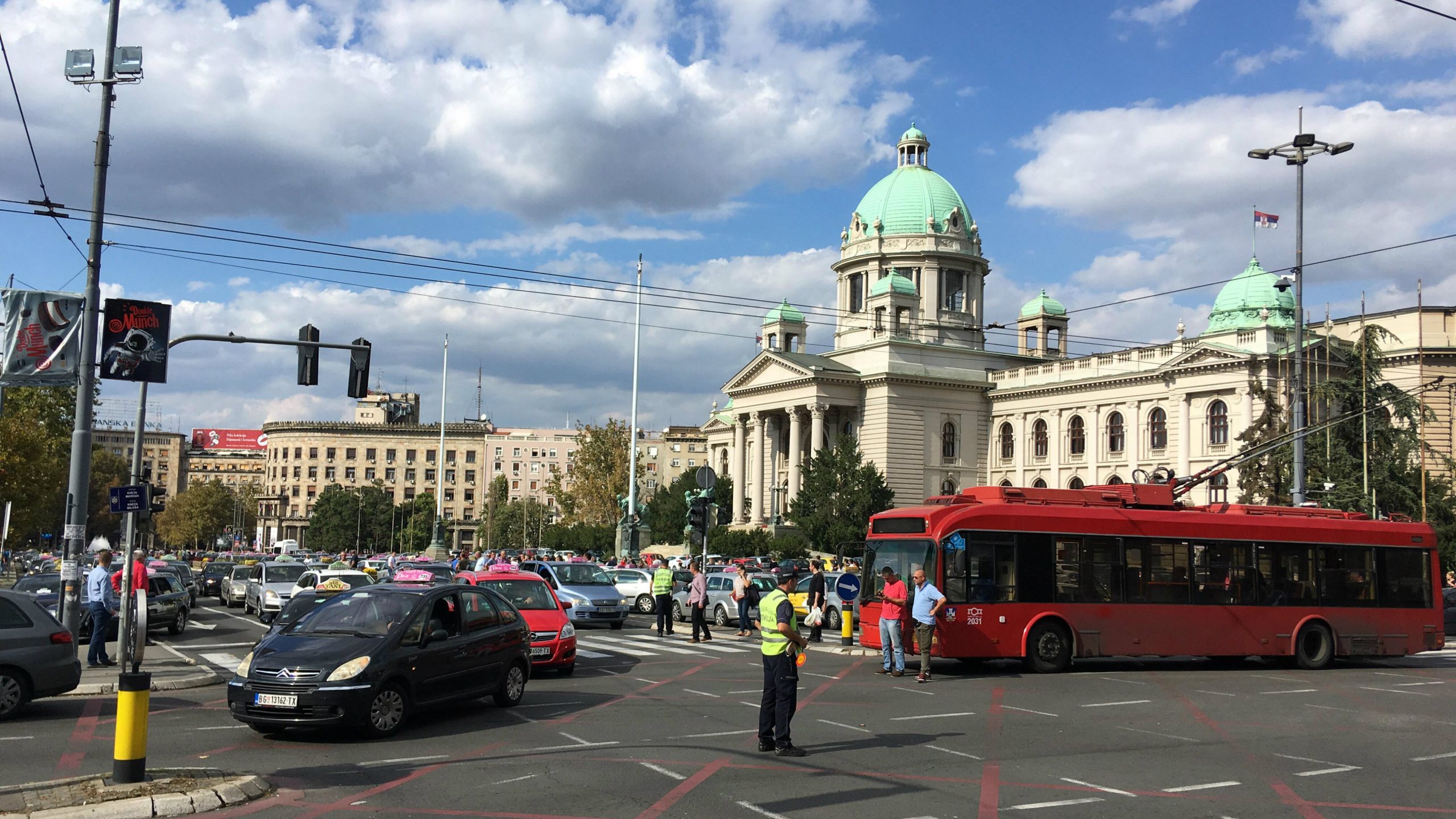 Taksisti počeli svakodnevne proteste (FOTO, VIDEO) 3 Taksisti počeli svakodnevne proteste (FOTO, VIDEO) 3