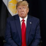 SAD: Pokrenuta istraga koja može voditi smenjivanju predsednika Trampa 8