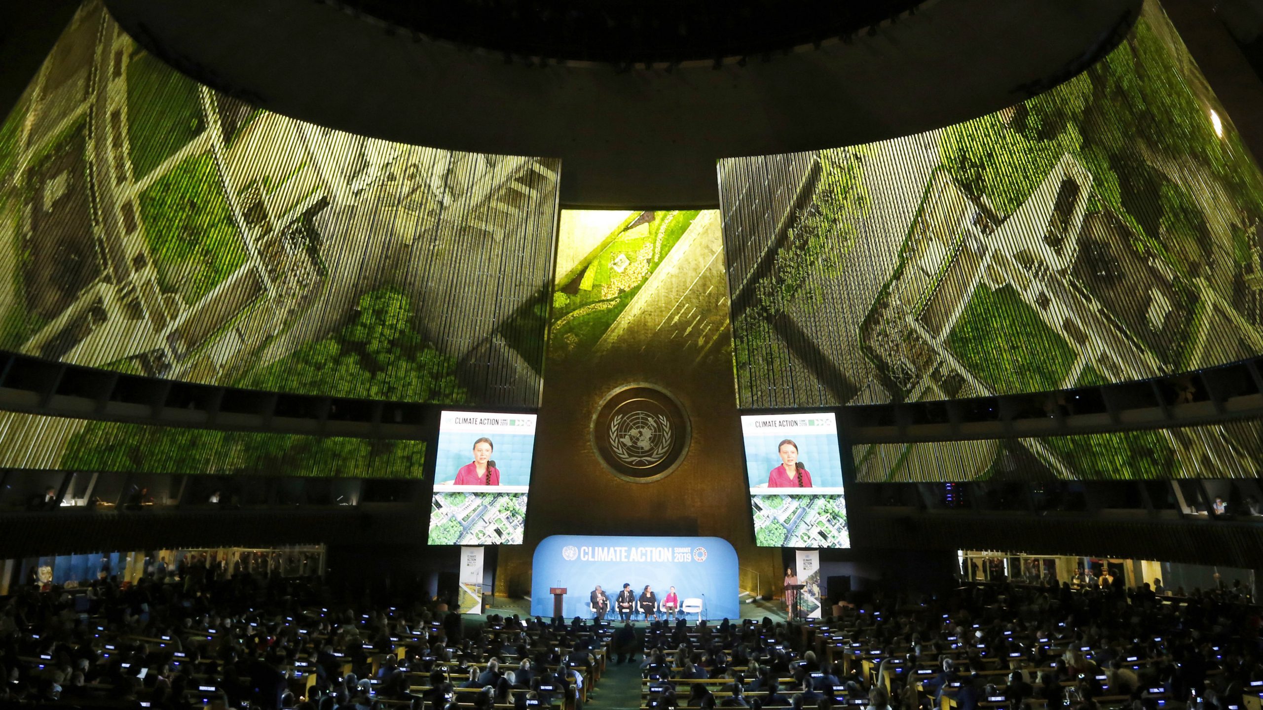 Greta Tunberg izgrdila svetske vođe na početku samita o klimi u UN (FOTO) 1