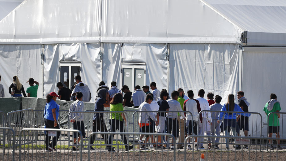 Izveštaj vlade SAD: Deca migranti razdvojena od roditelja pretrpela traumu 1