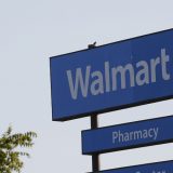 SAD: Pucnjava ispred supermarketa, ima i ranjenih 5