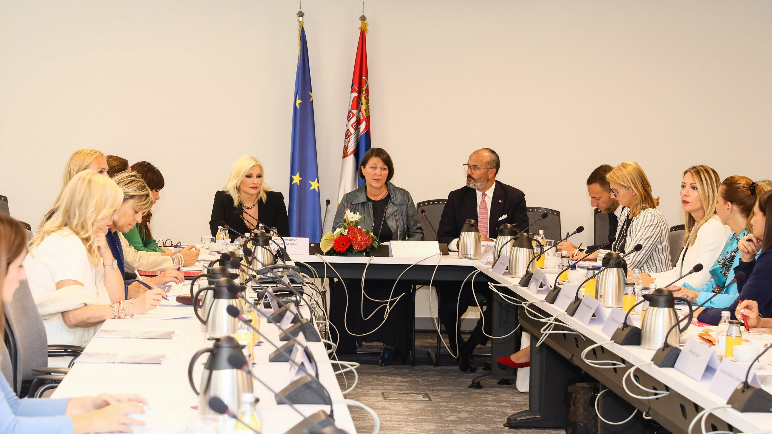 Mihajlović: Ohrabrimo žene da se uključe u sektor transporta 1