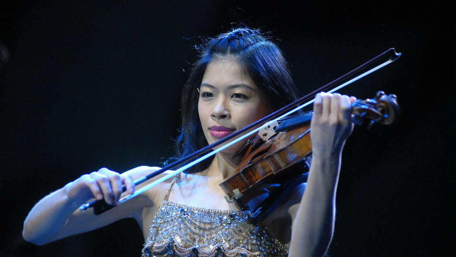 Vanesa Mej: Samo muzičarka 1