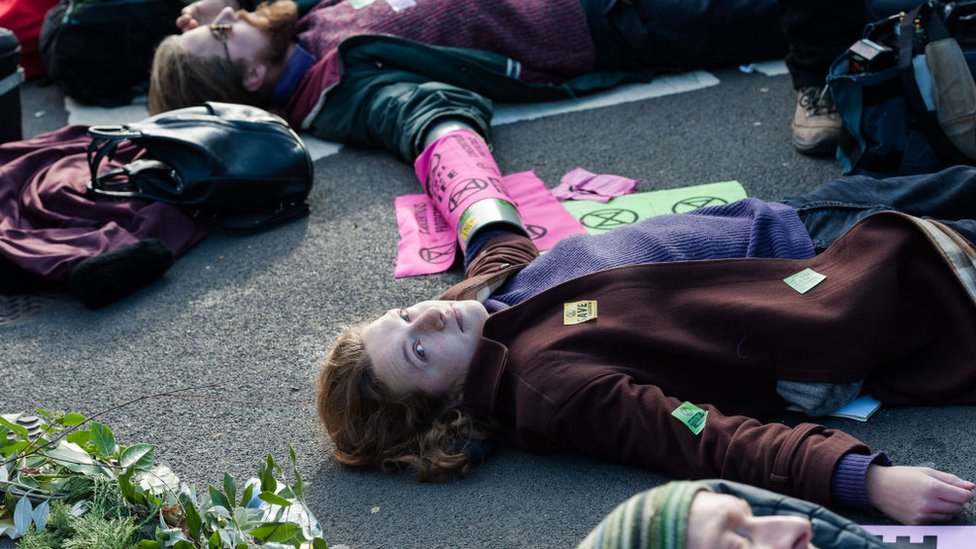 Ko su aktivisti „Pobune protiv izumiranja" i šta žele 4 Demonstranti