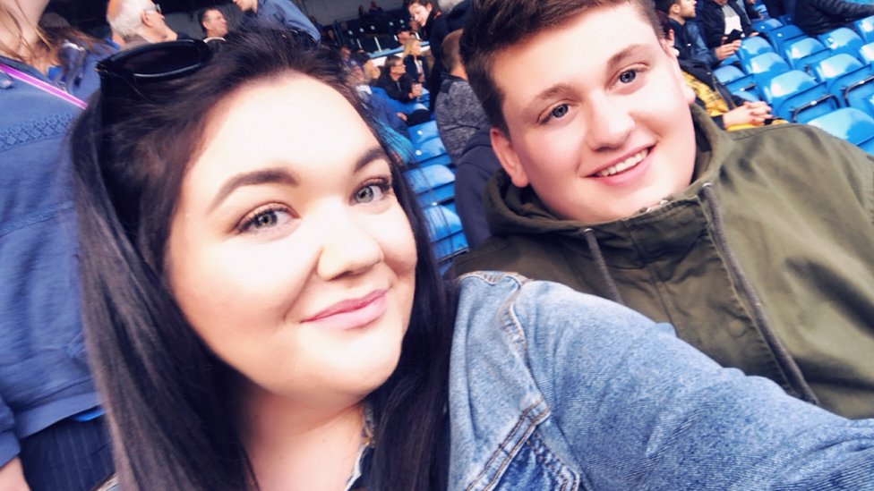 Hari Poter i druga poznata imena 5 Kejti Prajs sa dečkom Denom