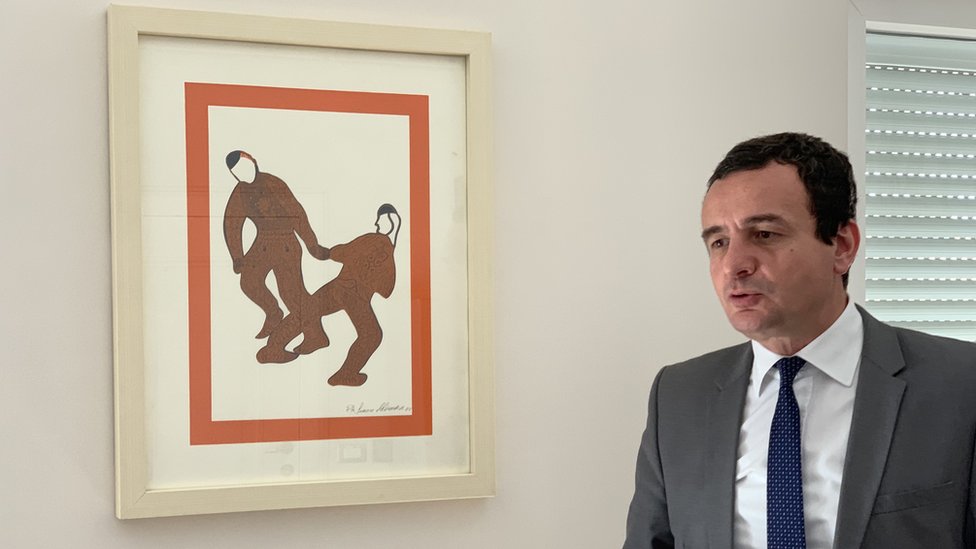 Aljbin Kurti za BBC na srpskom: „Na Kosovu je bio sukob Albanaca kao naroda, i Srbije kao države - a ne Albanaca i Srba" 3 Priština, 2. oktobar 2019.