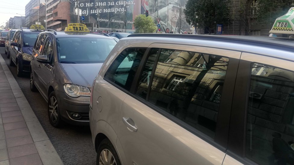 Kar:Go ili taksi: Šta kažu korisnici 2 taksi protest