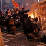 Nemiri u Kataloniji: Generalni štrajk i protesti paralisali Barselonu 7