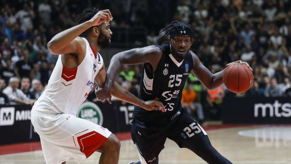 "Parni valjak" ne staje 1