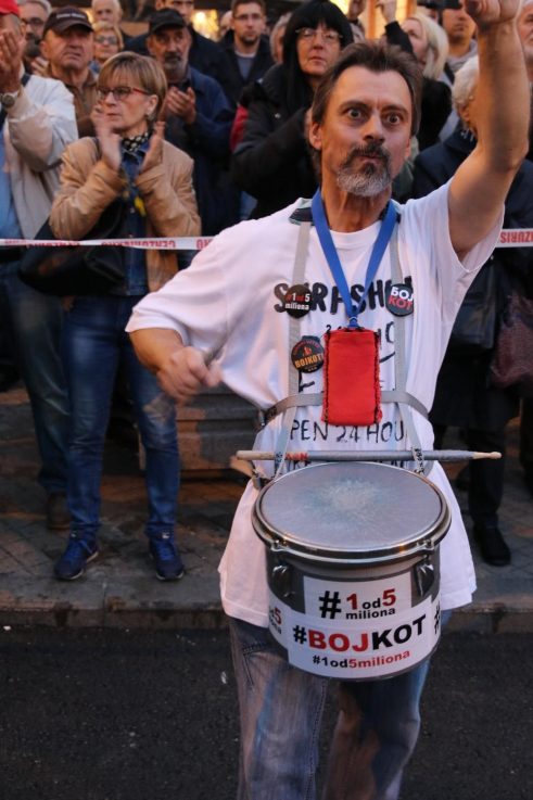 Protest 1 od 5 miliona: Mali 4. novembra više neće biti doktor nauka (VIDEO, FOTO) 6