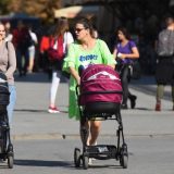 Svaka peta porodilja u Srbiji nema primanja 4