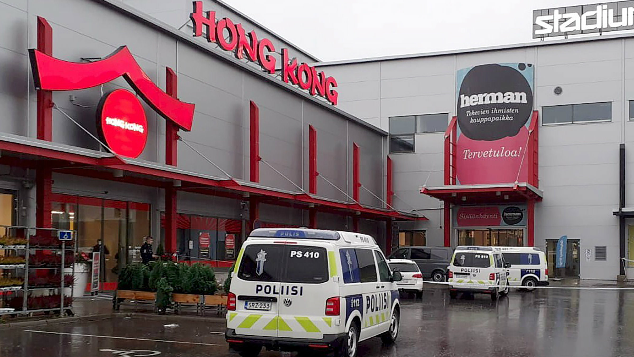 Finska: Jedna osoba ubijena, najmanje devet ranjeno u napadu u tržnom centru 1