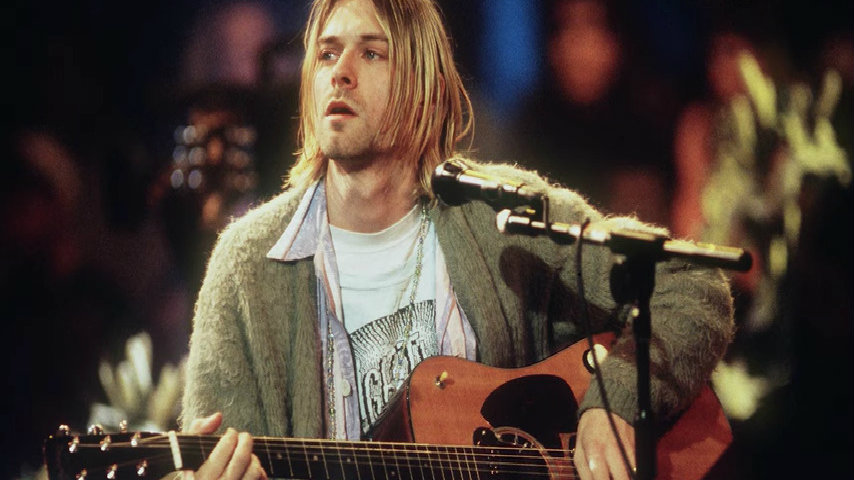 Kobejnova beskrajna podrška altervnativi i pank bend koji je frontmen Nirvane pokušao da asimiluje 1